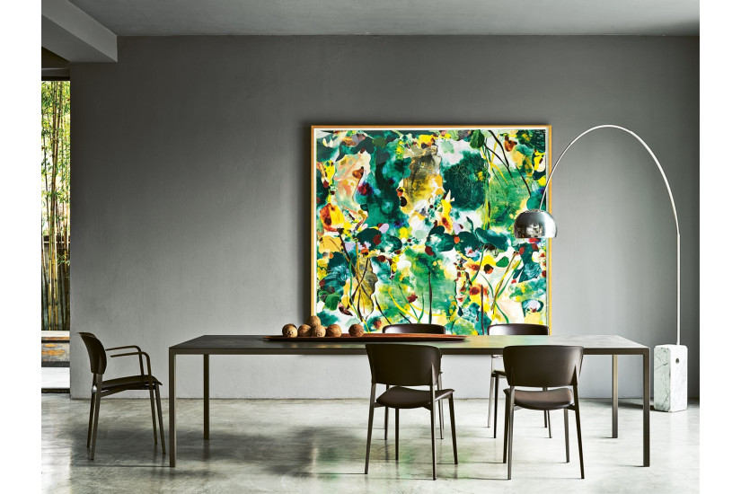 Table Helsinki en céramique Desalto | Achats en Ligne