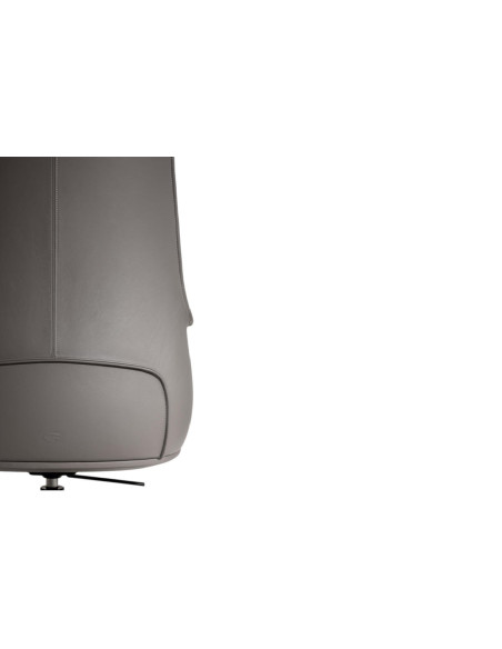 Archibald Task Executive Armchair Poltrona Frau - 5