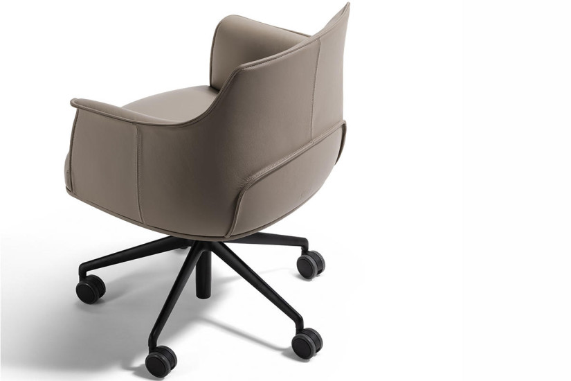 Archibald Task Managerial Armchair Poltrona Frau - 4