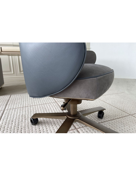 Fauteuil de direction Genius en cuir bleu (Offre Expo) Giorgetti - 5