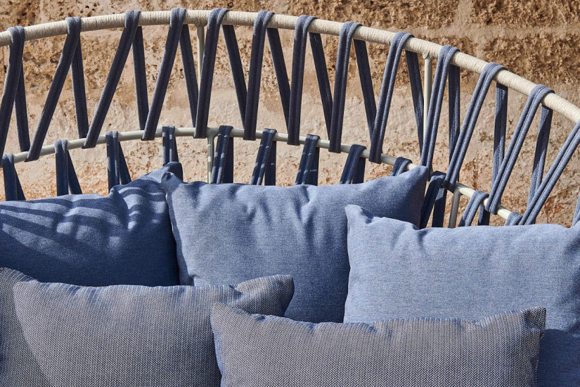 Emma Cross Outdoor Daybed Varaschin - 5