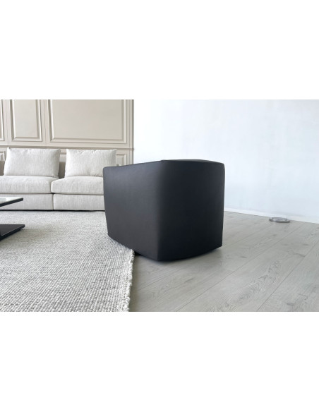 Santa Monica Anthracite Leather Armchair (Expo Offer) Poliform - 3