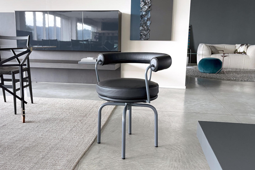 Chaise LC7 en cuir anthracite (Offre Expo) - 2