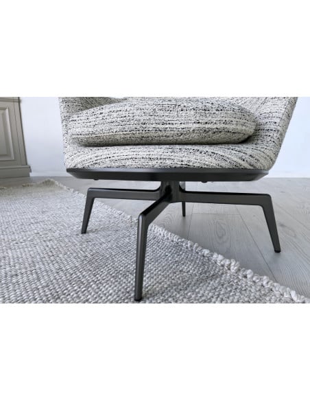 Caratos White and Black Armchair Maxalto - 7