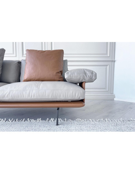 Get Back Brown and Grey Leather Sofa (Expo Offer) Poltrona Frau - 4