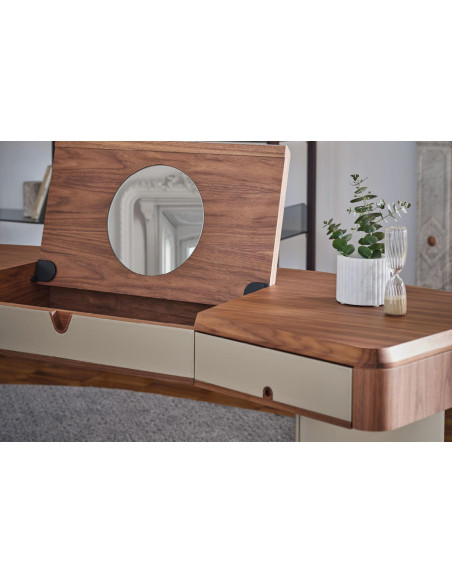 Moty Desk Porada - 5