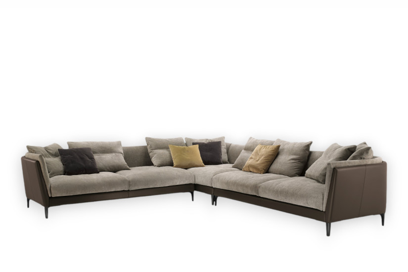 Bretagne Sofa Poltrona Frau - 4