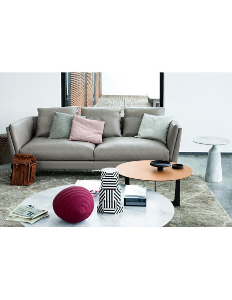 Bretagne Sofa Poltrona Frau - 7