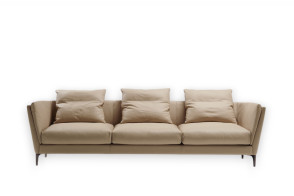 Bretagne Sofa Poltrona Frau - 1