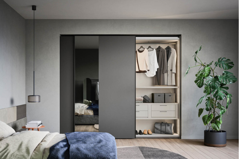 Offset Sliding Doors Wardrobe Novamobili - 2