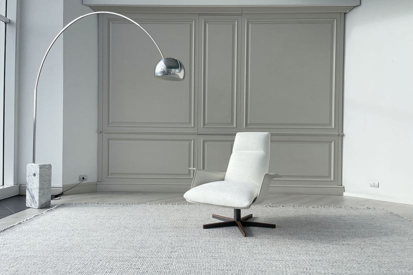 Clori White Fabric Armchair with Pouf (Expo Offer) Giorgetti - 1