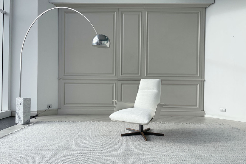 Poltrona e Pouf Clori in tessuto bianco (Offerta Expo) Giorgetti - 1