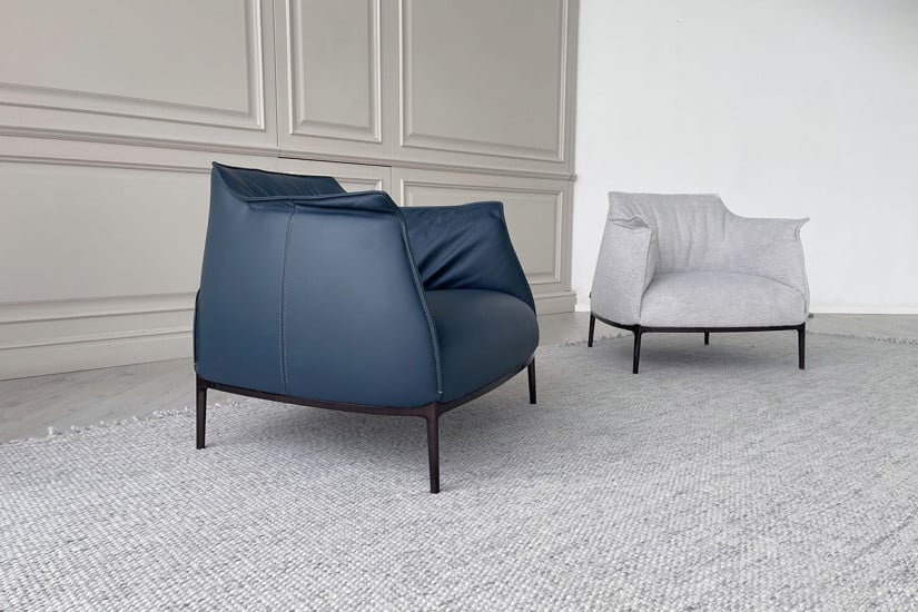 Poltrona Archibald Large in pelle blu (Offerta Expo) Poltrona Frau - 2