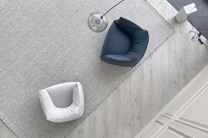 Archibald Large Blue Leather Armchair (Expo Offer) Poltrona Frau - 6