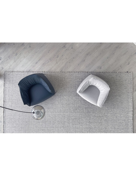 Archibald Large Blue Leather Armchair (Expo Offer) Poltrona Frau - 7