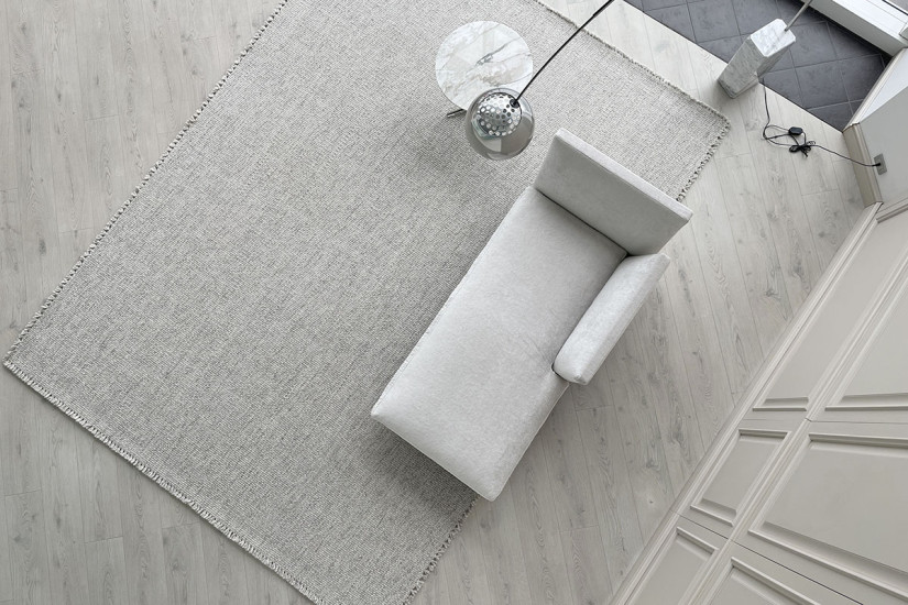 Evergreen White Leather Dormeuse (Expo Offer) Flexform - 6