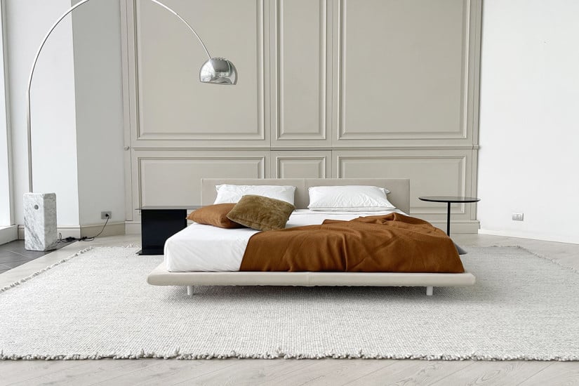 Letto Chemise Bed in pelle beige (Offerta Expo) Living Divani - 1