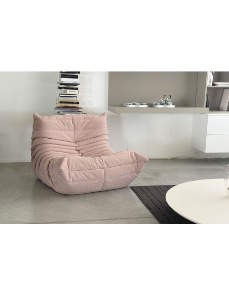 Togo Pink Armchair (Expo Offer) Ligne Roset - 1