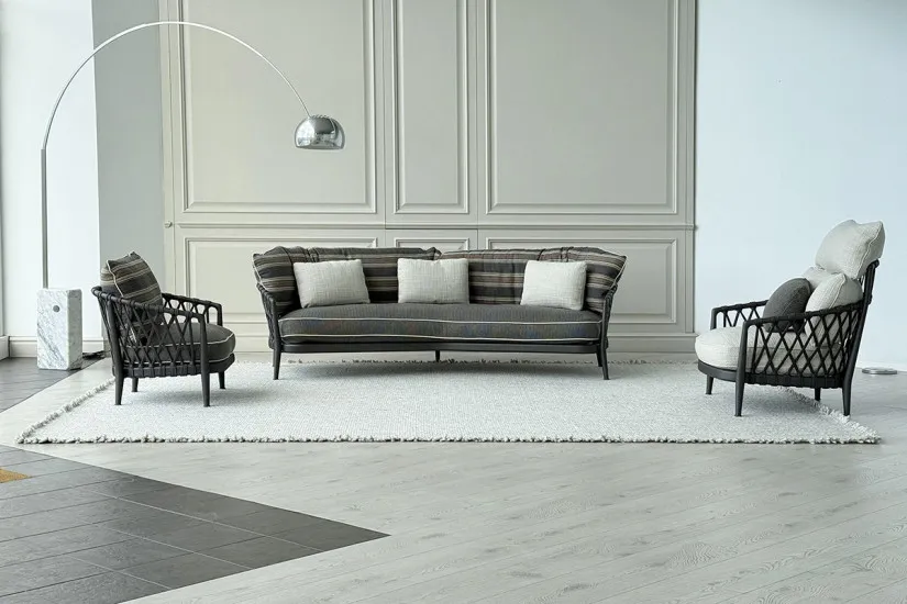 Erica Outdoor Striped Sofa (Expo Offer) B&B Italia Outdoor - 1