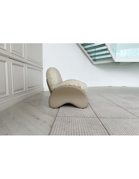 Squash Beige Armchair (Expo Offer) Poltrona Frau - 4