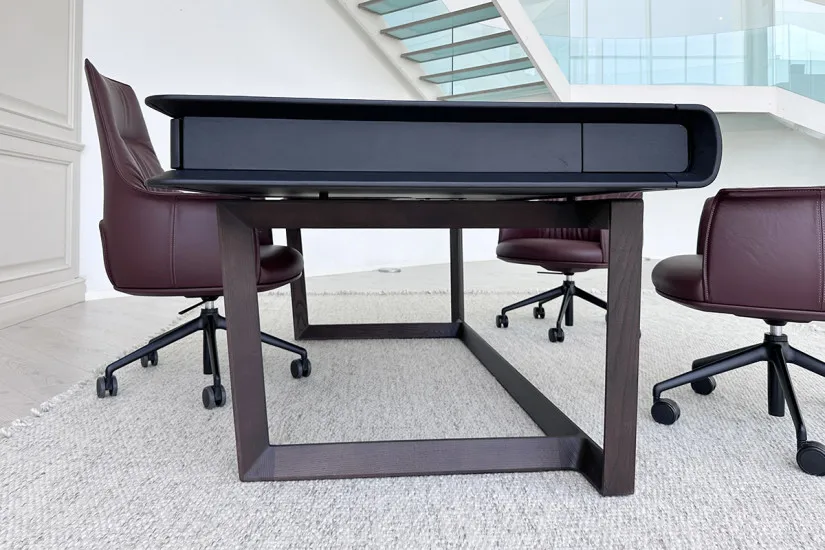 Peek-a-Book Black Desk (Expo Offer) Poltrona Frau - 4