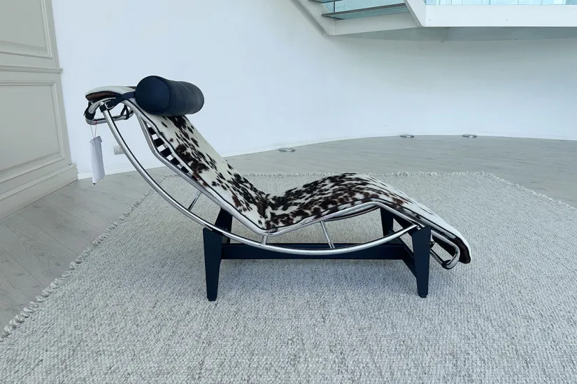 Chaise Longue à Réglage Continu LC4 cavallino (Offerta Expo) Cassina - 4