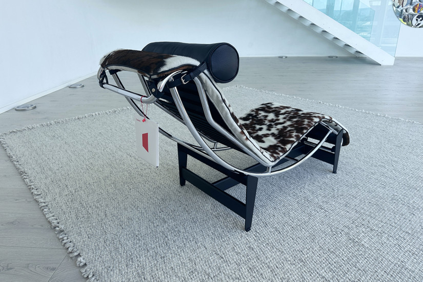 Chaise Longue à Réglage Continu LC4 cavallino (Offerta Expo) Cassina - 5