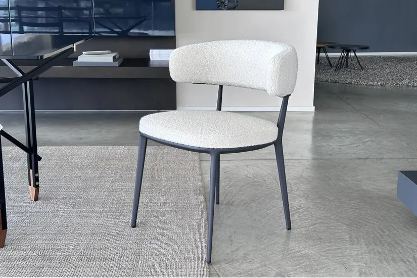 Caratos White Chair Maxalto - 2