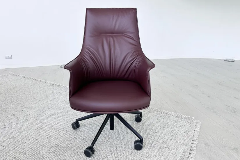 Fauteuil Archibald Task Executive bordeaux (Offre Expo) Poltrona Frau - 1