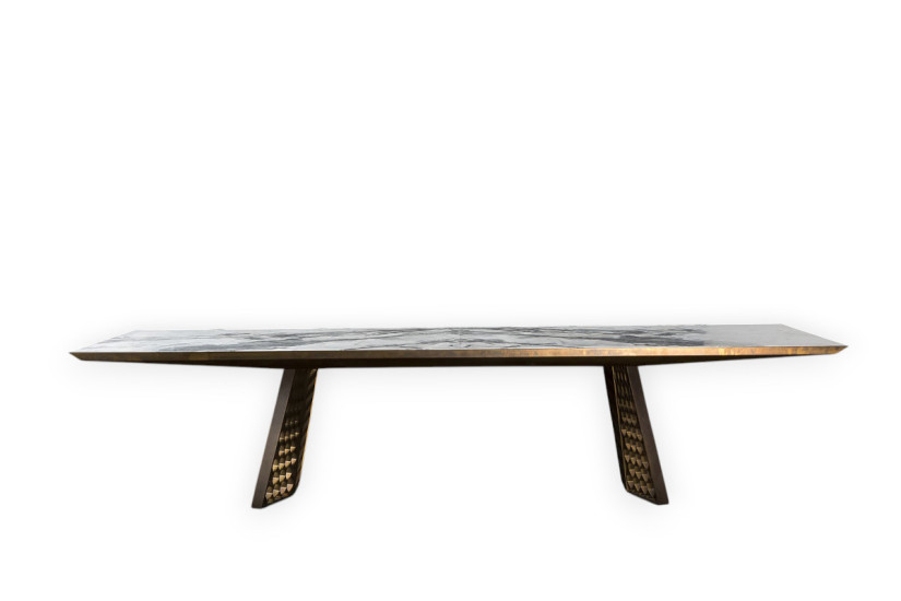 Tavolo Stealth - Henge | Prezzi e Catalogo Online