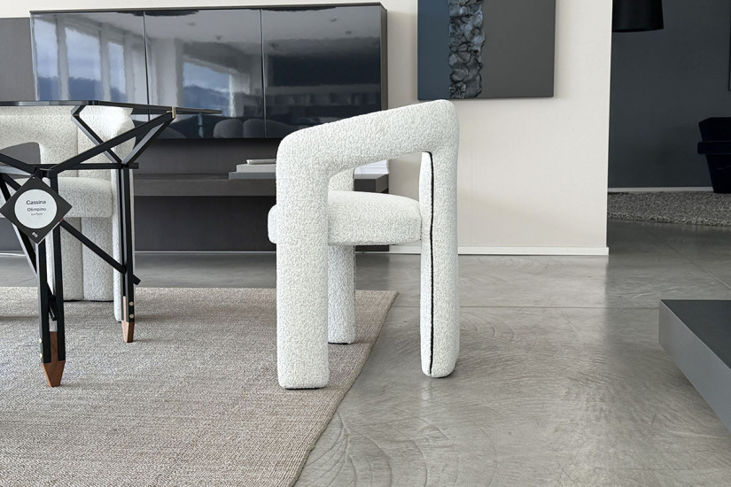 Dudet White Fabric Chair (Expo Offer) Cassina - 2