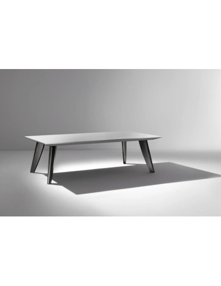 Laurameroni BD 12 Table | Online Shop