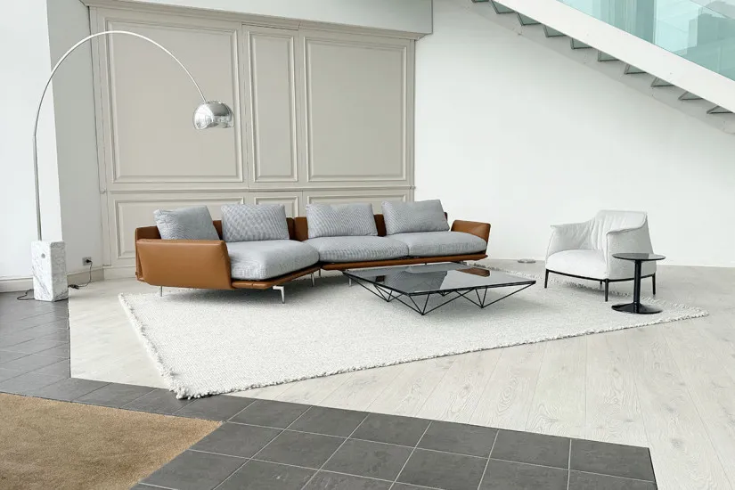 Get Back Sofa With Chaise Longue (Expo Offer) Poltrona Frau - 2