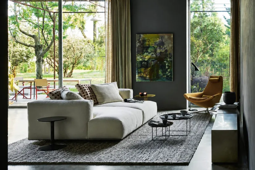 B&B Italia Metropolitan Armchair | Online Shop
