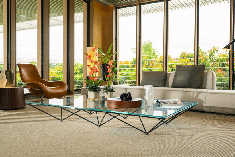 B&B Italia Alanda '18 Small Table | Online Shop