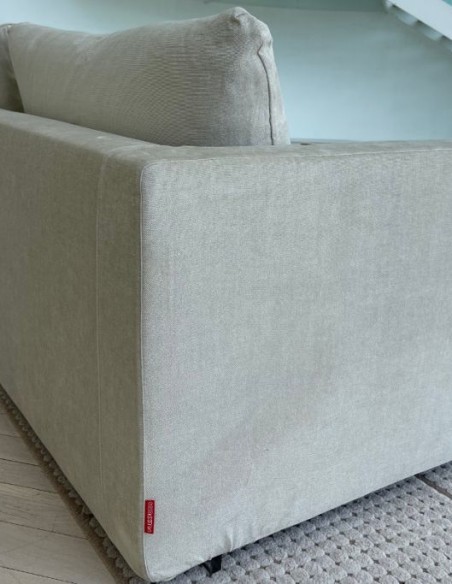 Magnum Sofa 2021 Ed. (Expo Offer)