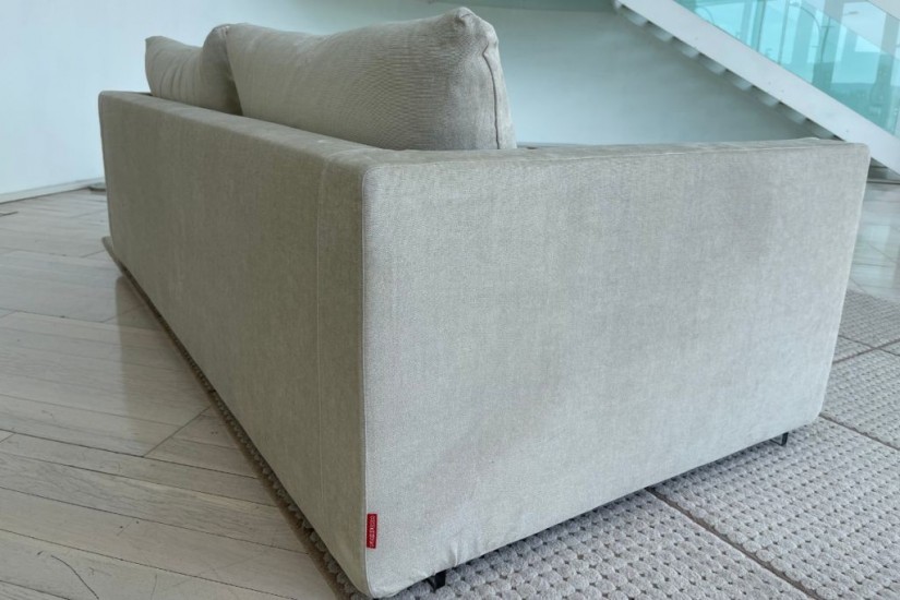 Magnum Sofa 2021 Ed. (Expo Offer)