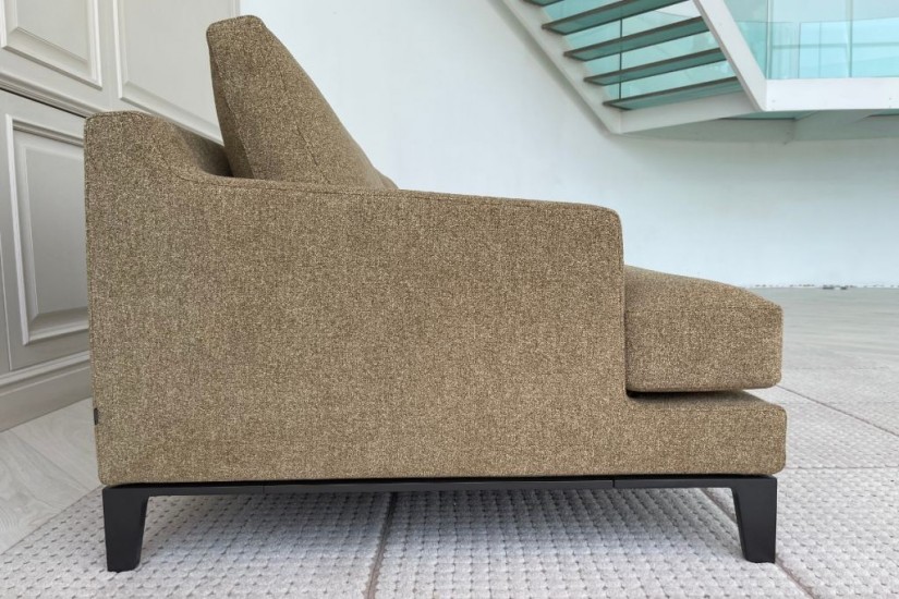 Bellport Sofa (Expo Offer)