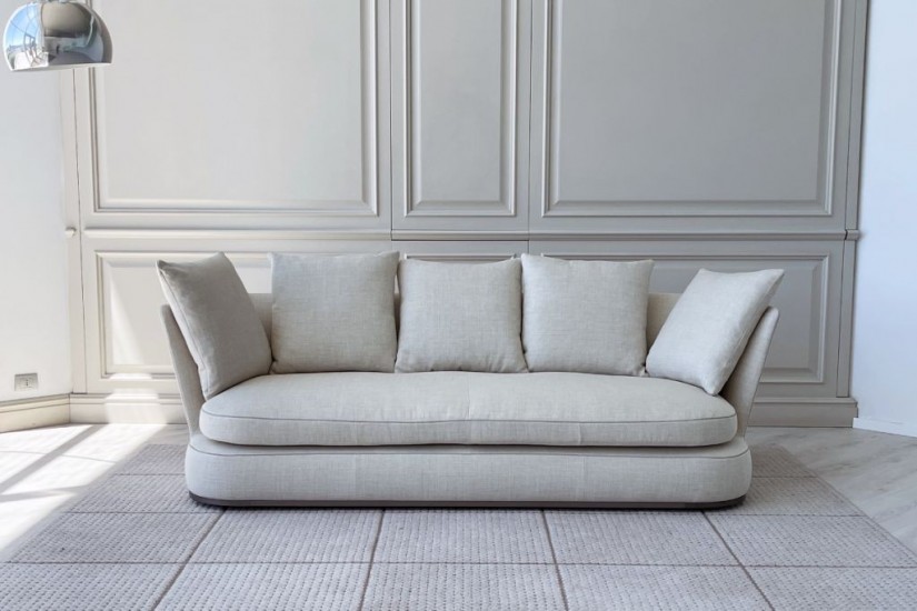 Apollo Sofa (Expo Offer)
