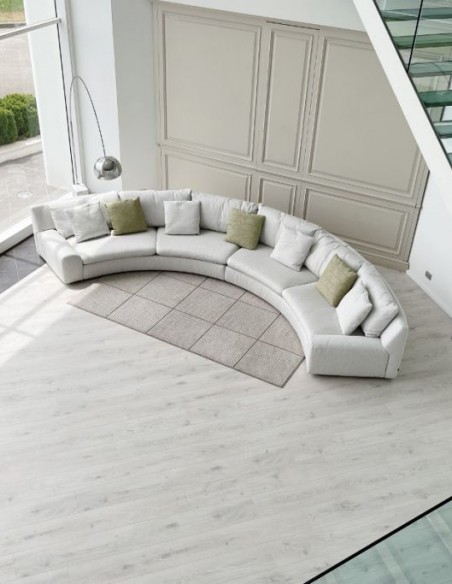 Ben Ben Sofa (Expo Offer)