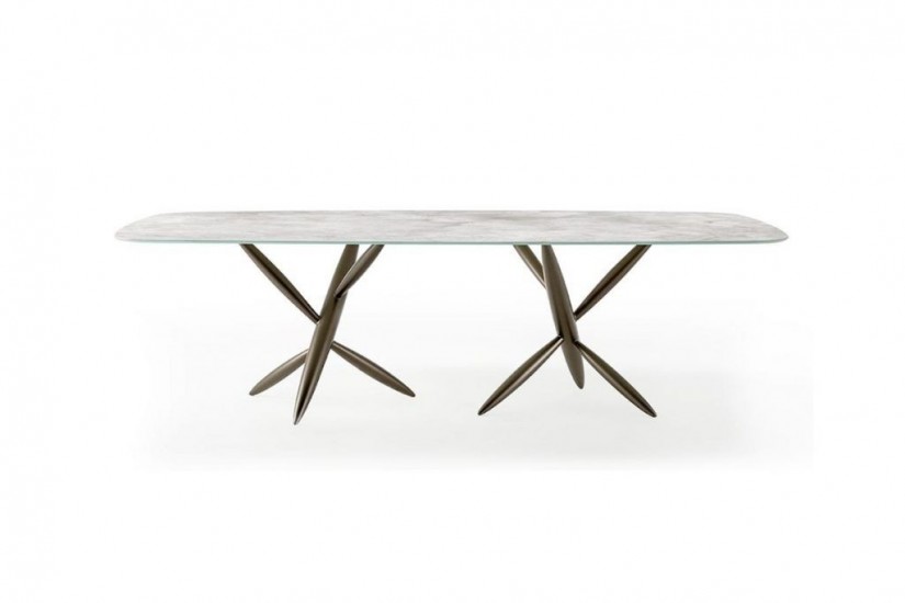 Pitto 72 Table