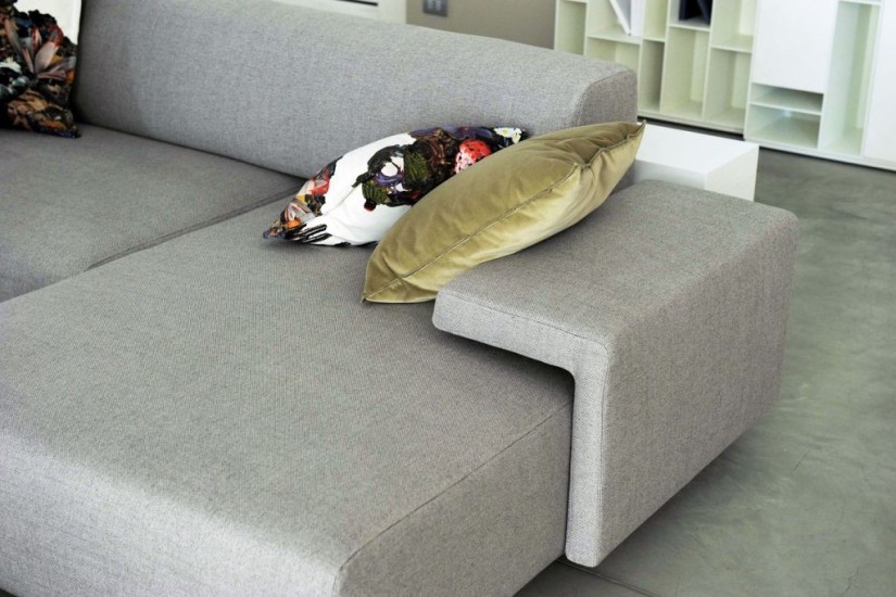 Lowland Sofa (Expo Offer)