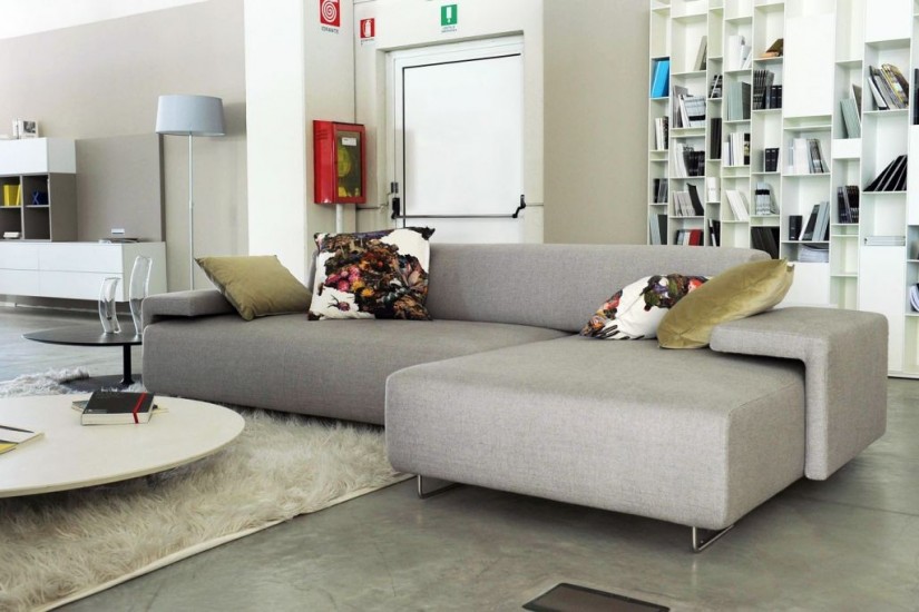 Lowland Sofa (Expo Offer)