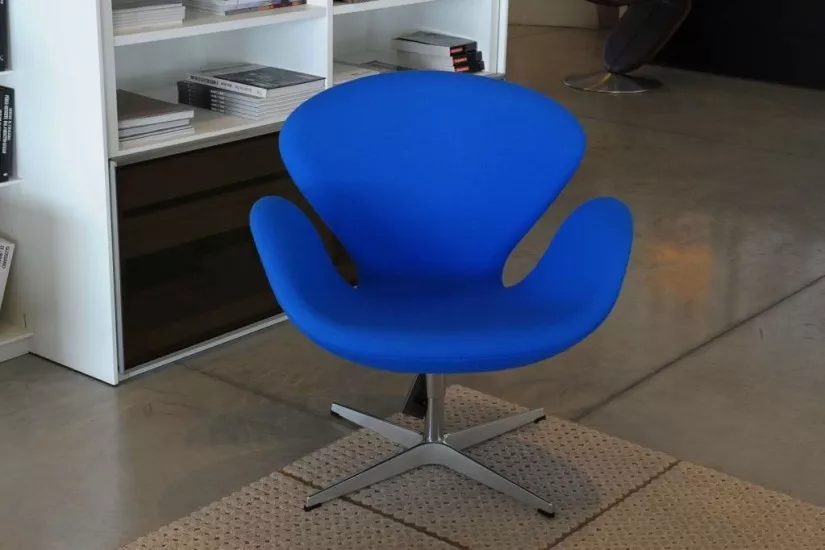 Swan Armchair (Expo Offer)