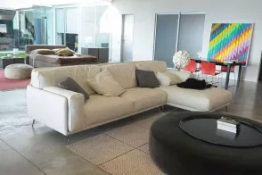 Kris Sofa (Expo Offer)