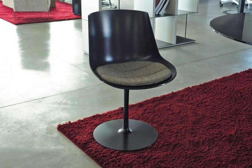 Flow Chair (Expo Offer)