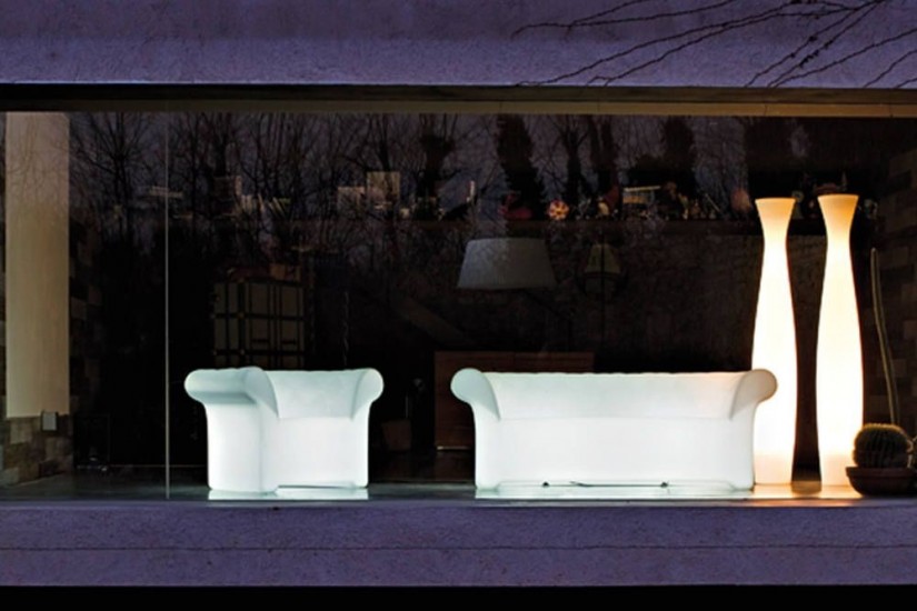 Scarlett Outdoor Lamp