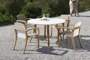 Zidiz Outdoor Table 2