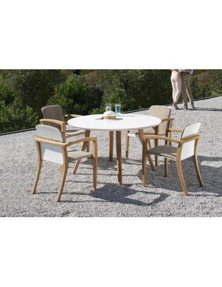 Zidiz Outdoor Table
