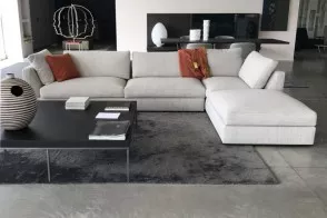 Richard Sofa (Expo Offer) 2